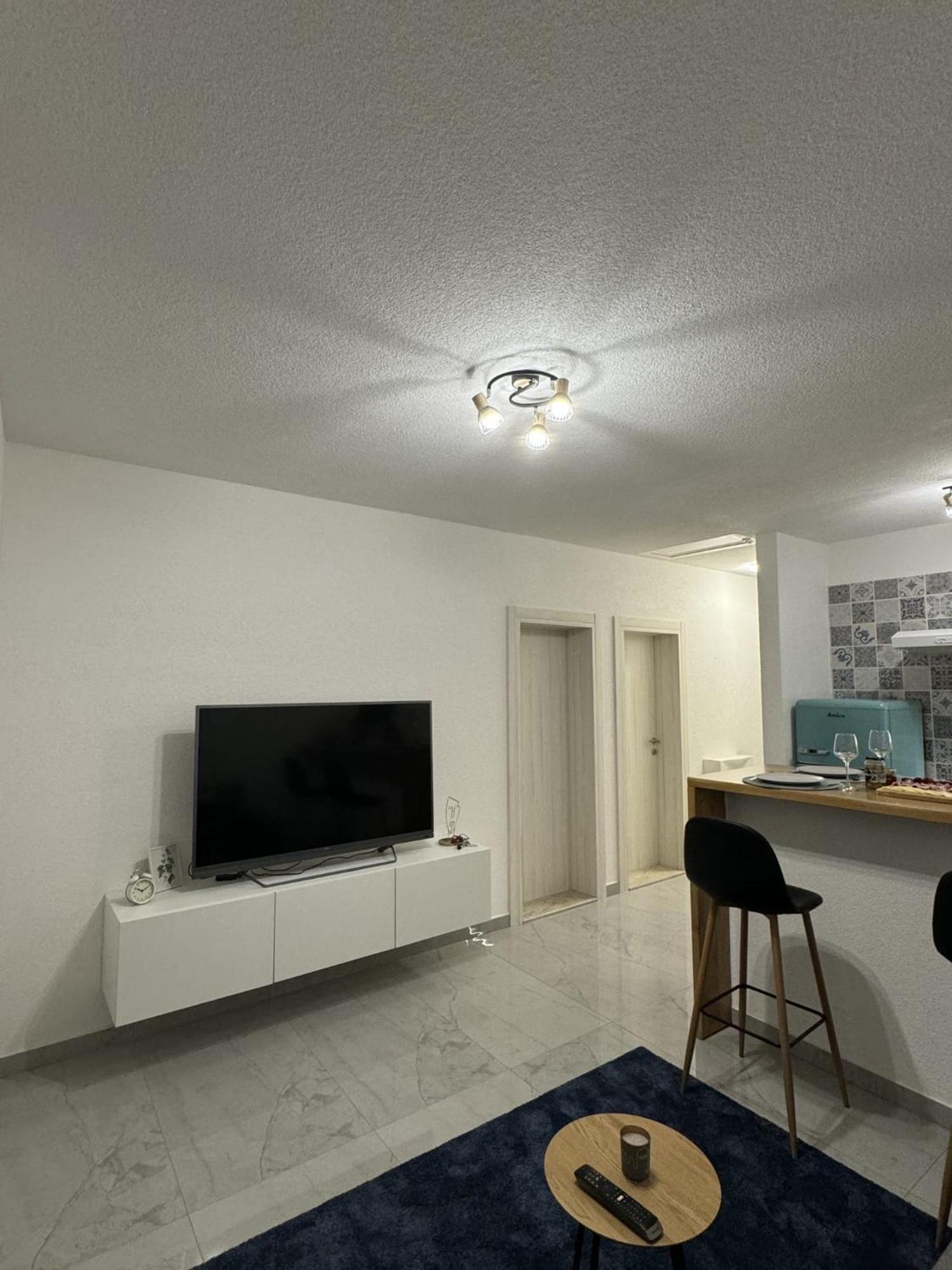 Apartment Koko Rogoznica  Extérieur photo
